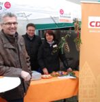 Am Stand der CDU Schorndorf beim Weihnachtsmarkt der Vereine 2015