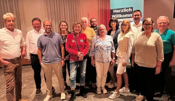 Die Kandidatinnen und Kandidaten der CDU für die Gemeinderatswahl Schorndorf am 9. Juni 2024